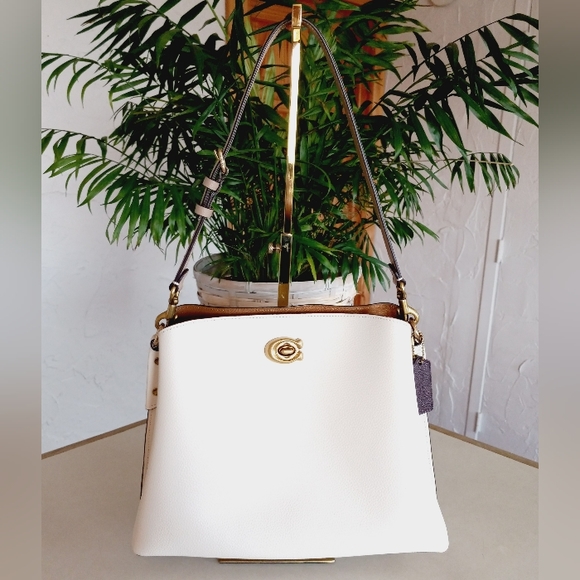 COACH Color-Block Leather Willow Shoulder Bag, like new! - Picture 11 of 12